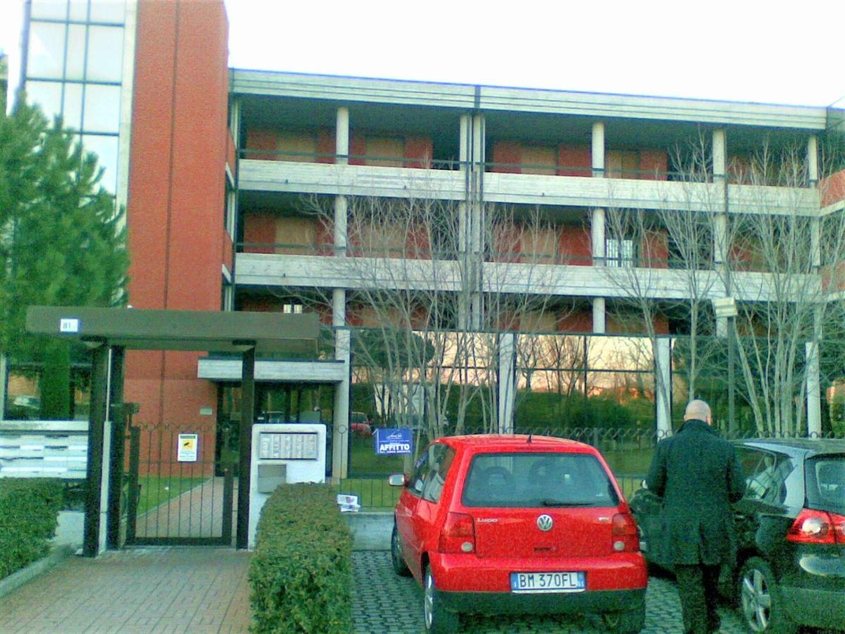 Casa Gisela Apartment Desenzano del Garda Exterior photo