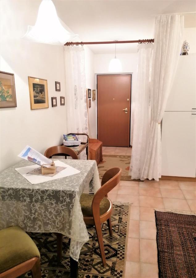 Casa Gisela Apartment Desenzano del Garda Exterior photo